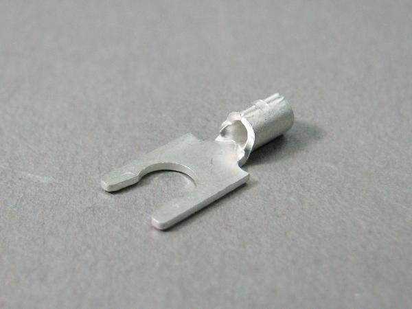 Locking Spade Terminals